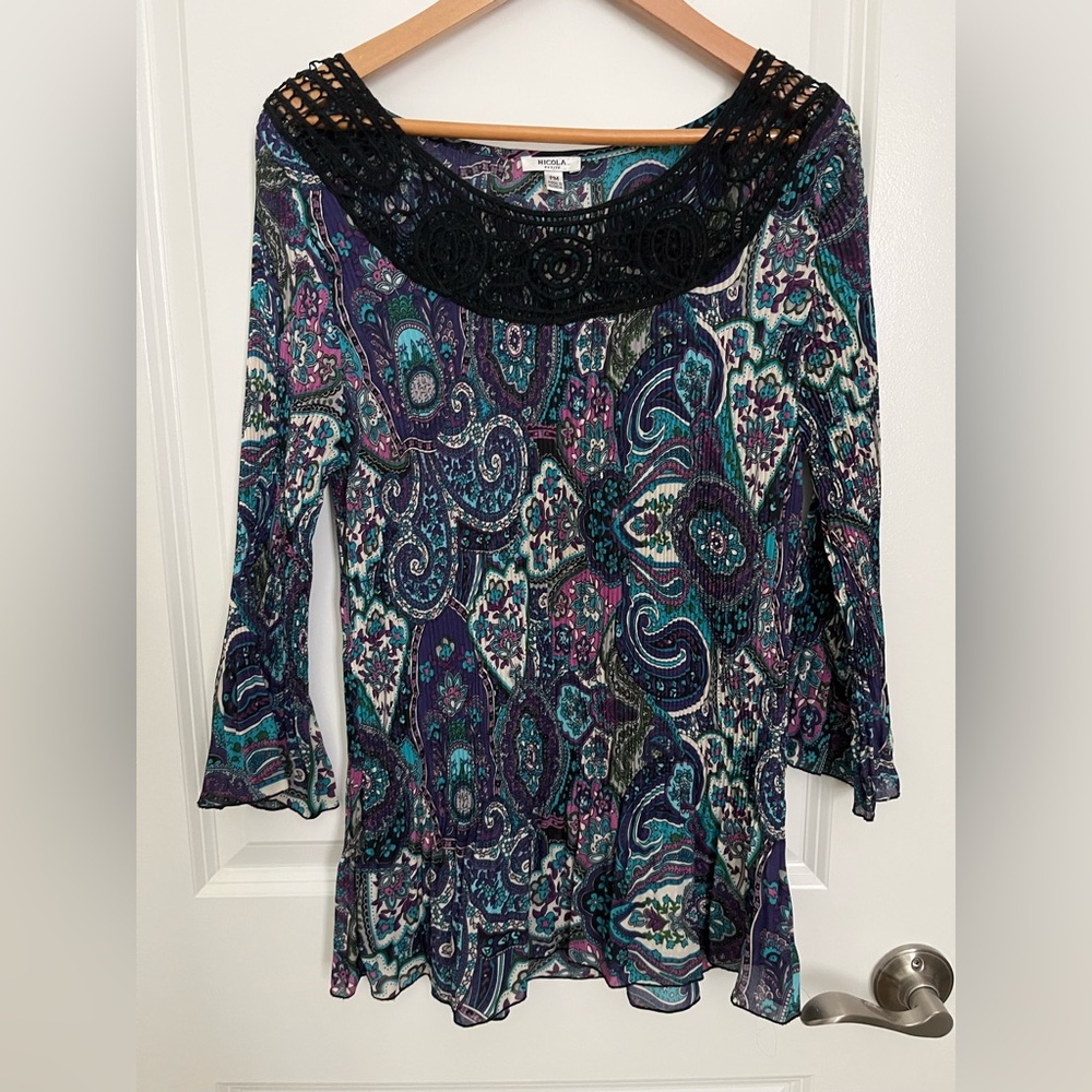 NICOLA petite Blue and Purple Graphic Blouse